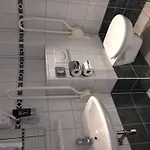 Hotel Luxer 3*