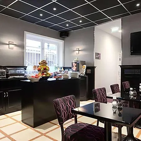 Luxer Hotel Amsterdam