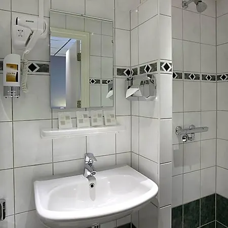 Luxer Hotel