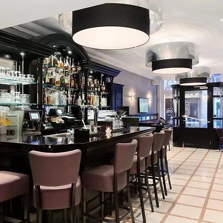 Luxer Otel Amsterdam