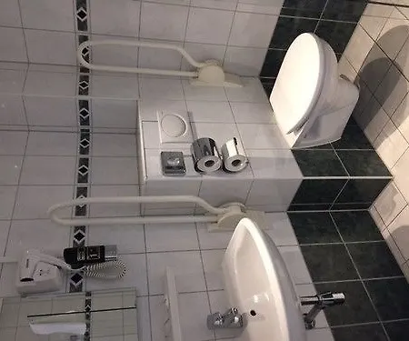 Ξενοδοχείο Luxer 3*